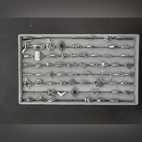 Women silver plated Finger Rings, For Party Mix Style Jewelry. - Picture 3 of 9